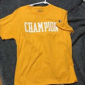 Champion t shirt :))